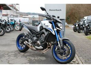 YAMAHA MT09 STREET RALLY ABS 1. HAND