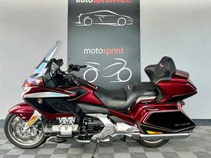 HONDA GOLDWING 1800 TOURING DCT