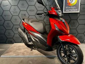 PIAGGIO BEVERLY 400 S |2021| ZEER NETTE STAAT, INCL GARANTIE — MOTOREN | PIAGGIO — MARKTPLAATS