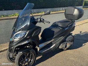 PIAGGIO MP3 530 HPE EXÉCUTIVE ETAT IRRÉPROCHABLE