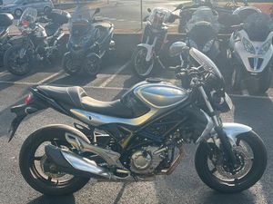 SUZUKI SFV650 GLADIUS 2012