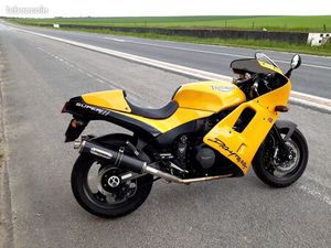 TRIUMPH 900 DAYTONA SUPER III