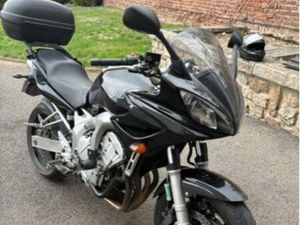 YAMAHA FZ6 2009