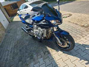 YAMAHA FZS 1000 FAZER