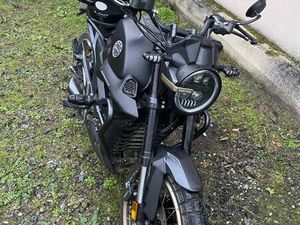 ZONTES SCRAMBLER 125