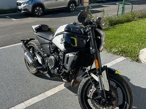 VENDS CFMOTOS 700 CM3