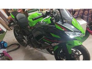 KAWASAKI - NINJA 650 SE