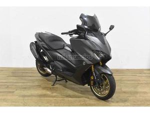 YAMAHA - TMAX 560 TECH MAX