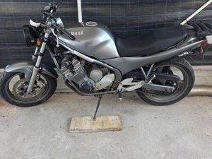 VENDO YAMAHA XJ 600 UNIÃO DE FREGUESIAS DA CIDADE DE SANTARÉM