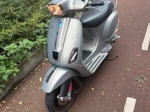 VESPA S50 MOET ZO SNEL MOGELIJK WEG — SCOOTERS | VESPA — MARKTPLAATS