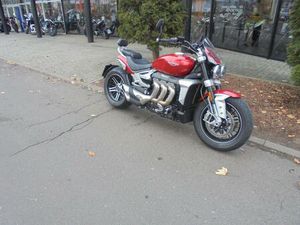 TRIUMPH ROCKET 3 GT