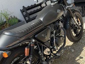 MOTO ARCHIVE CAFE RACER