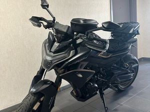 CFMOTO 800 NK ADVANCED