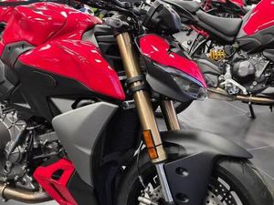 VENDO DUCATI STREETFIGHTER V2 (2025) NUOVA A REGGIO NELL'EMILIA (CODICE 9887884) - MOTO.IT