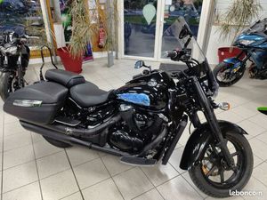 SUZUKI INTRUDER 1500 PREMIERE MAIN