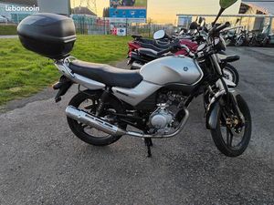 YBR 125