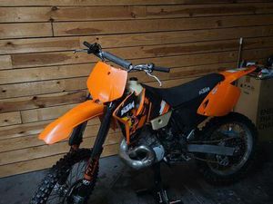 ② KTM SX 250 SX250