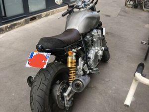 VENDS XJR 1300 SP CAFÉ RACER