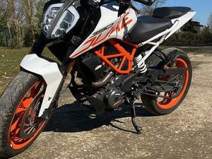 KTM 390 DUKE