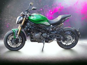 BENELLI 752 S NAKED BIKE 77PS ABS