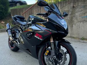 SUZUKI GSXR GSXR K6 1000 →
