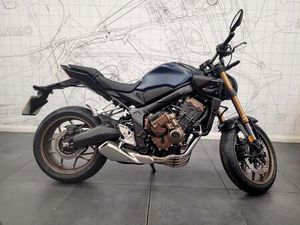 NEW HONDA CB650R E-CLUTCH FOR SALE IN ABINGDON