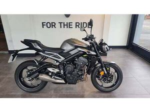 USED TRIUMPH STREET TRIPLE 765 R FOR SALE IN ROMFORD
