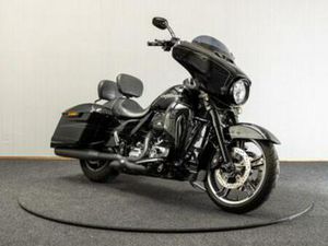 HARLEY-DAVIDSON FLHXS STREET GLIDE SPECIAL (BJ 2015) — MOTOREN | HARLEY-DAVIDSON — MARKTPLAATS