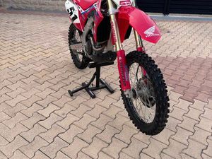 250 CRF