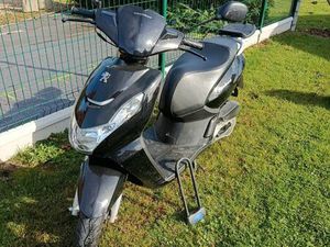 SCOOTER PEUGEOT KISBEE 2T