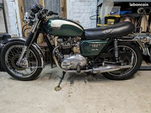 TRIUMPH T140E BONNEVILLLE