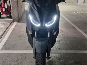 SCOOTER X-MAX 125 YAMAHA