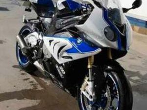 BMW - S1000RR