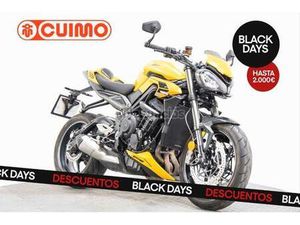 TRIUMPH - STREET TRIPLE 765