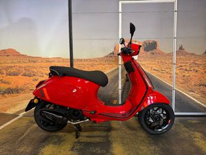 VESPA 125 SPRINT SPORT E5+