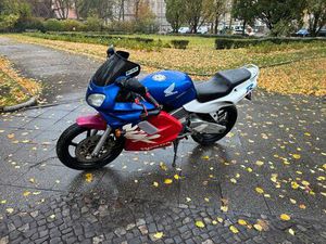 VERKAUFE EINEN HONDA NSR 125