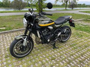 Z900RS