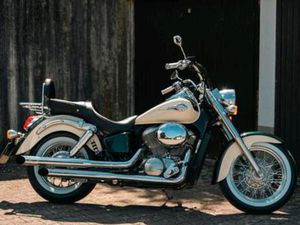 HONDA SHADOW VT750 RC44