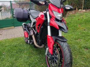 DUCATI HYPERSTRADA 821 (2014) ZIMNÍ VÝPRODEJ-SUPER CENA