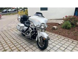 HARLEY-DAVIDSON E-GLIDE ULTRA CLASSIC SHRINE (FLHTCU)