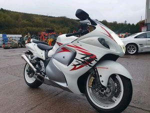 SUZUKI HAYABUSA