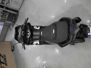 YAMAHA TMAX 500