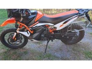 890 ADVENTURE R (2022)