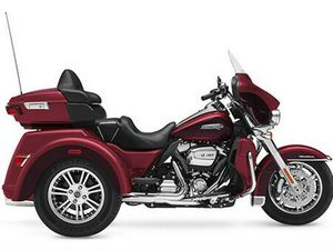 2018 HARLEY-DAVIDSON TRI GLIDE® ULTRA