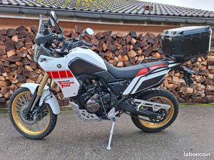YAMAHA 700 TENERE