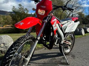 MOTO PEUGEOT 50 XPS TRACK