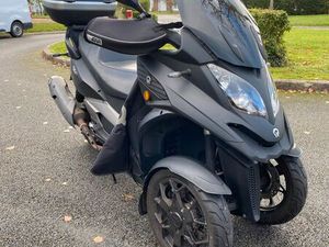 QUADRO QV3 - 33000 KMS - 2020