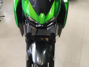 KAWASAKI Z-500 451 CM3, 2025 GOD.