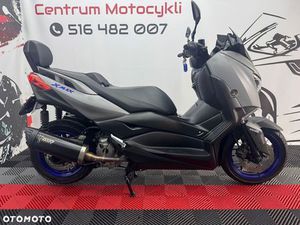 YAMAHA X-MAX