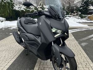 YAMAHA X-MAX